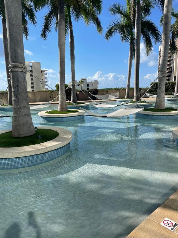 Four Seasons Hotel Miami - Luxury Private Residences Exteriör bild