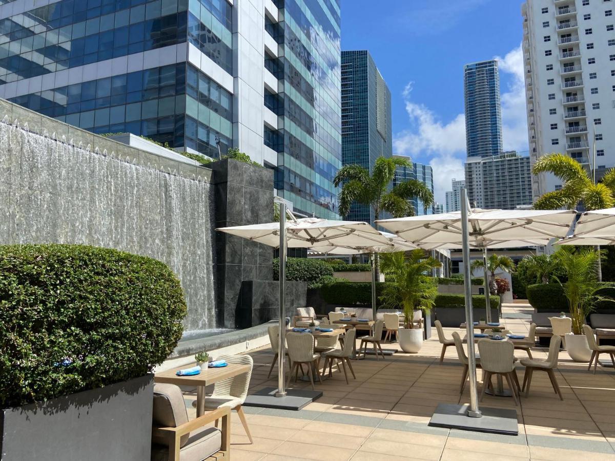 Four Seasons Hotel Miami - Luxury Private Residences Exteriör bild