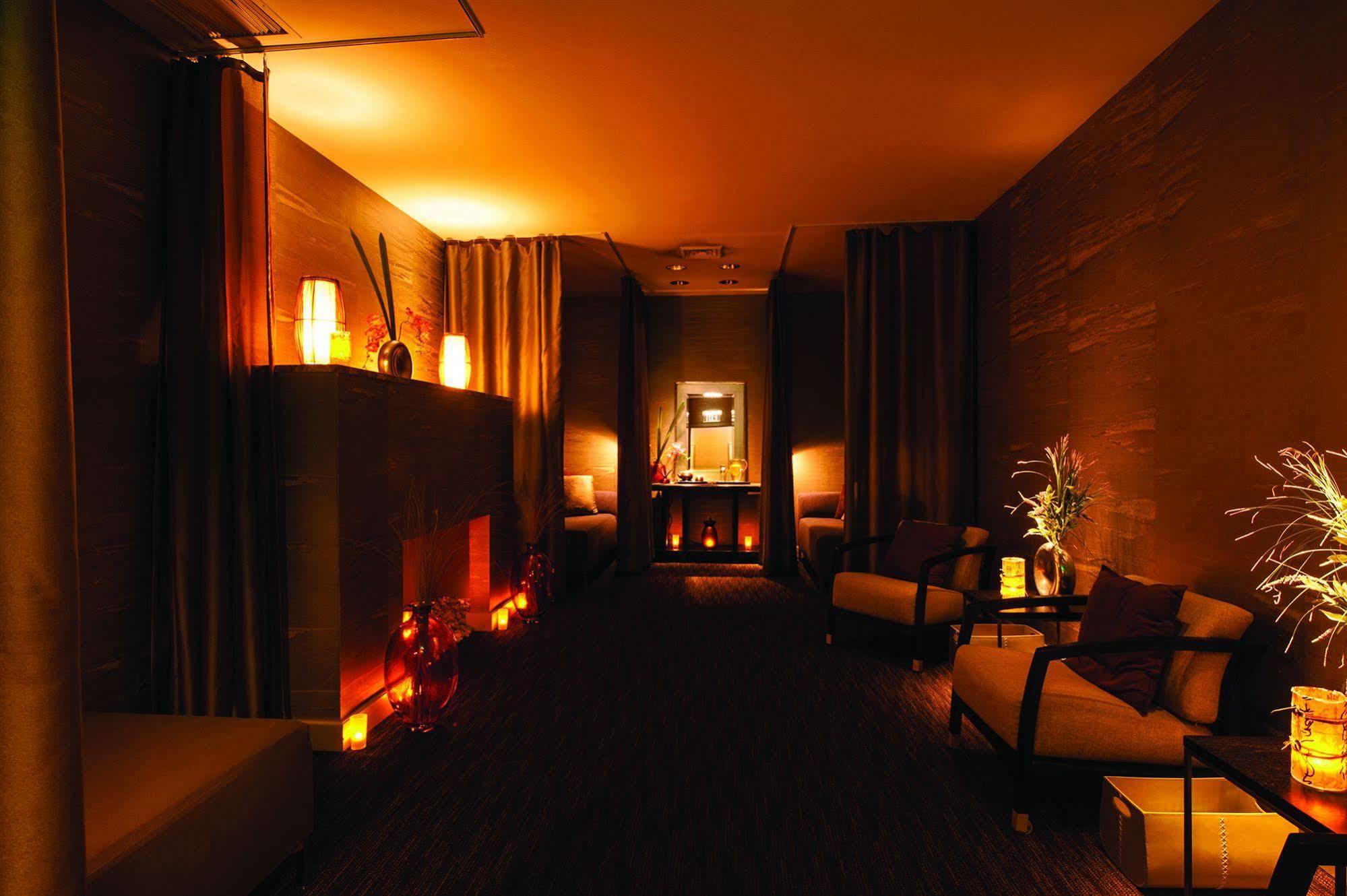Four Seasons Hotel Miami - Luxury Private Residences Exteriör bild