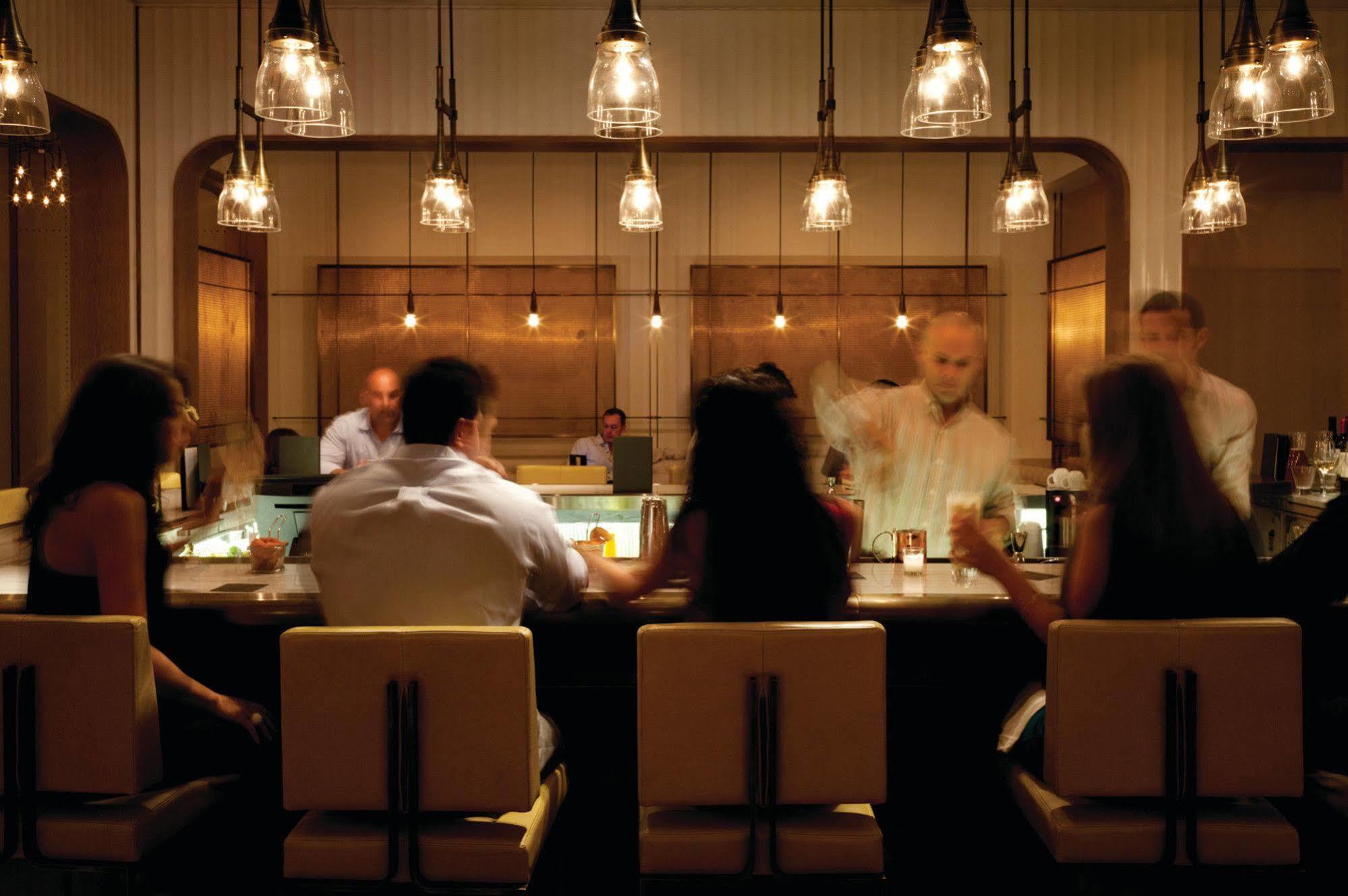 Four Seasons Hotel Miami - Luxury Private Residences Exteriör bild